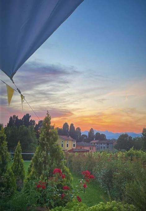 Intero Alloggio Campagna Lucca 卡潘诺里 外观 照片