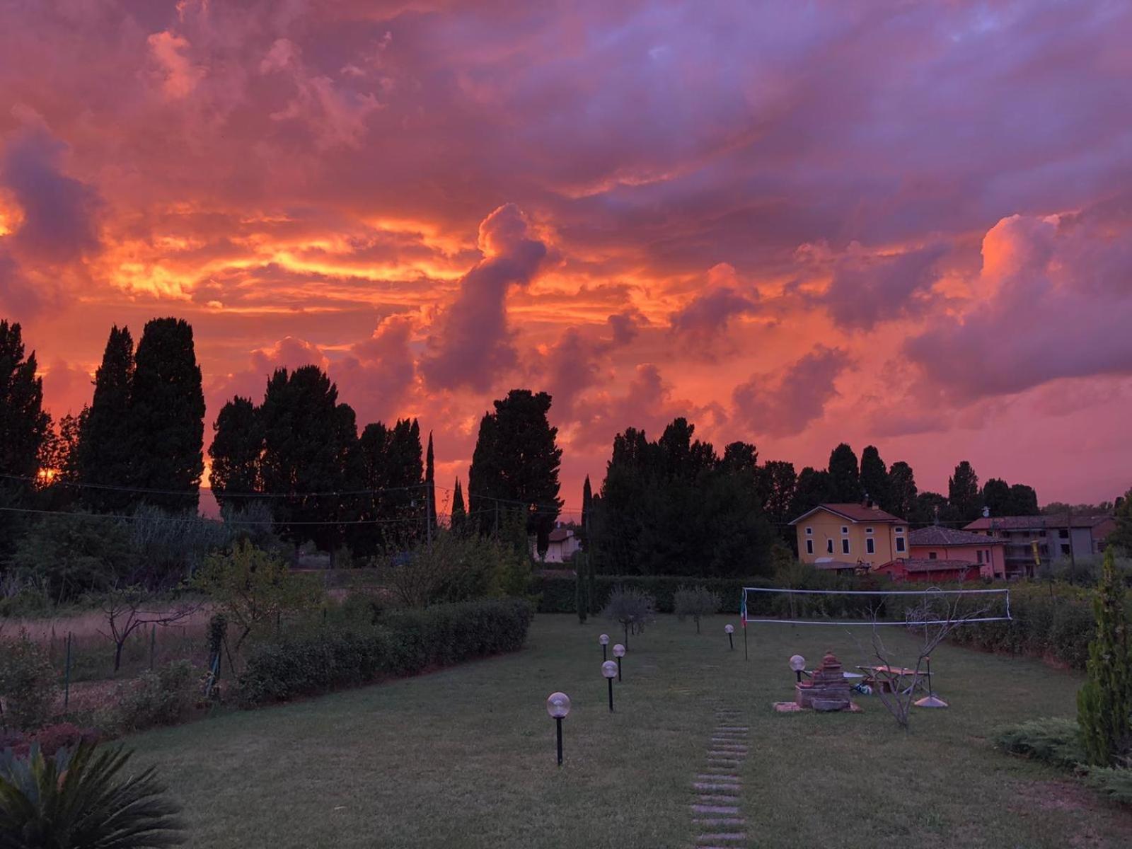 Intero Alloggio Campagna Lucca 卡潘诺里 外观 照片